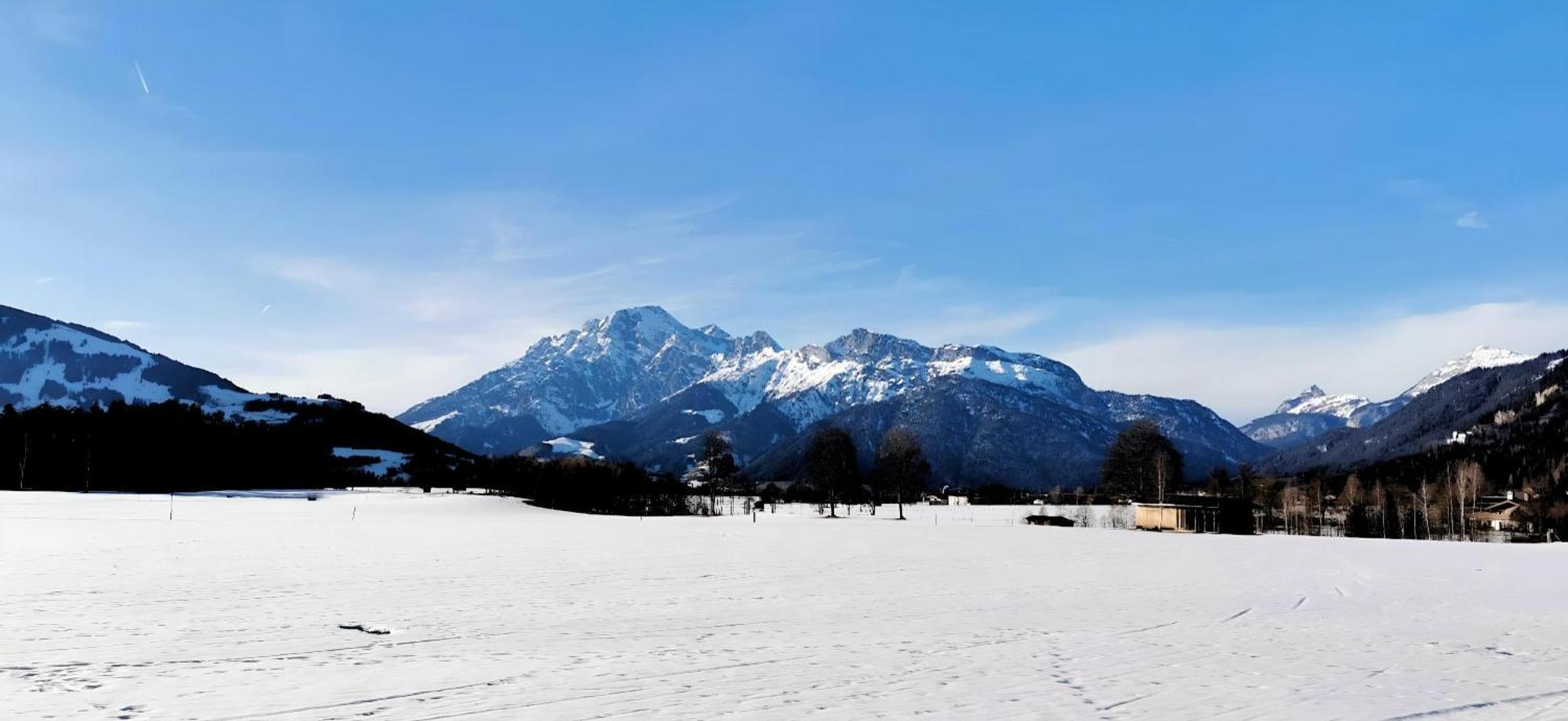 Maria Alm - Cozy & Modern Apartment Mountain View ザールフェルデン・アム・シュタイナーネン・メアー エクステリア 写真